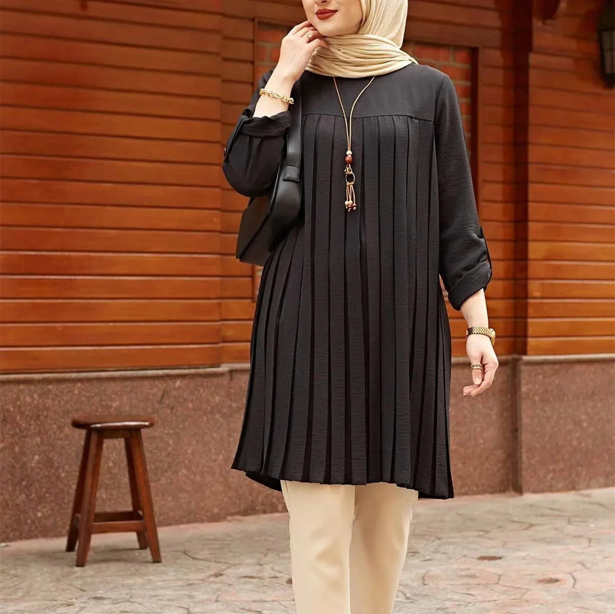 Middle East New Muslim Women's Autumn Casual Pleated Loose Long Sleeve Round Neck Plus Size Top Robe Women Dubai Turkey (Abaya)