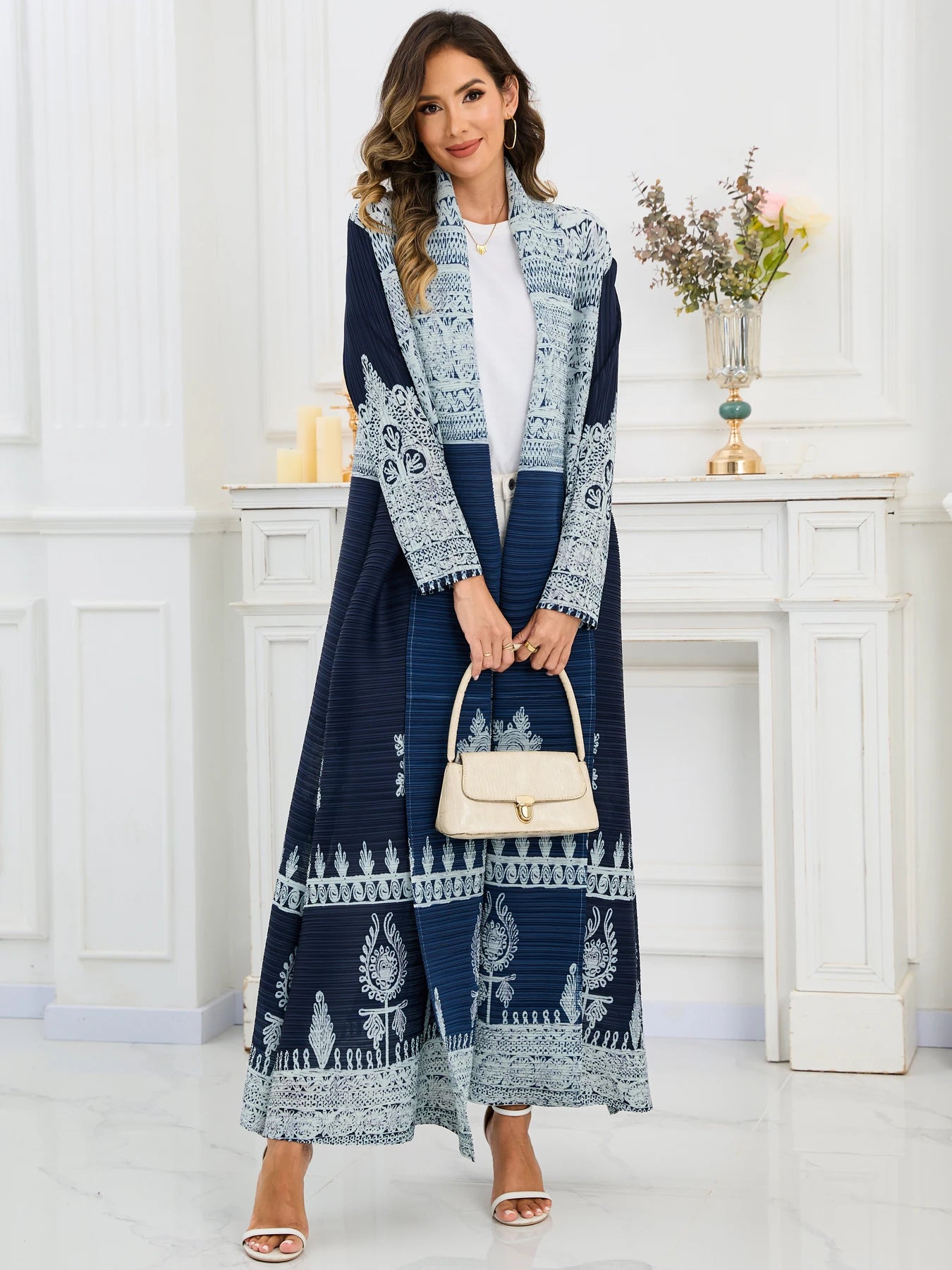 Eid Abaya Dubai Luxury For Women Miyake Pleated Plus Size Middle Eastern Clothing Long Sleeve Coat With Belt Female Formal Robe